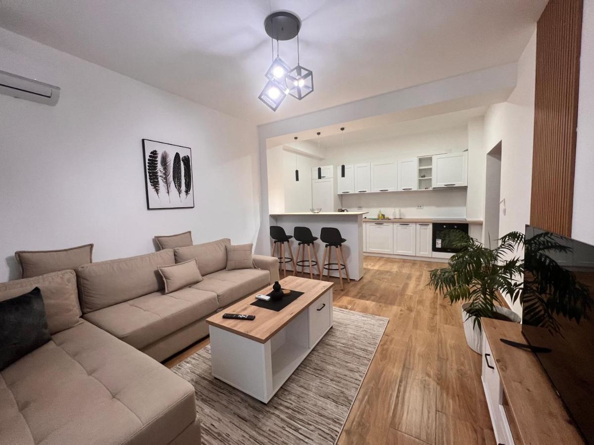 Nejra Apartment Ulcinj Exteriör bild